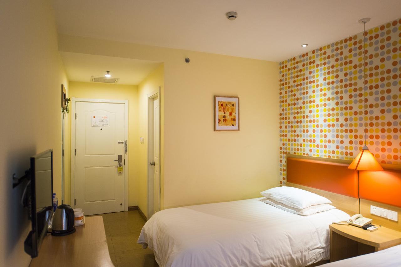 Home Inn Chengdu Kuanzhai Alley New City Square Dış mekan fotoğraf