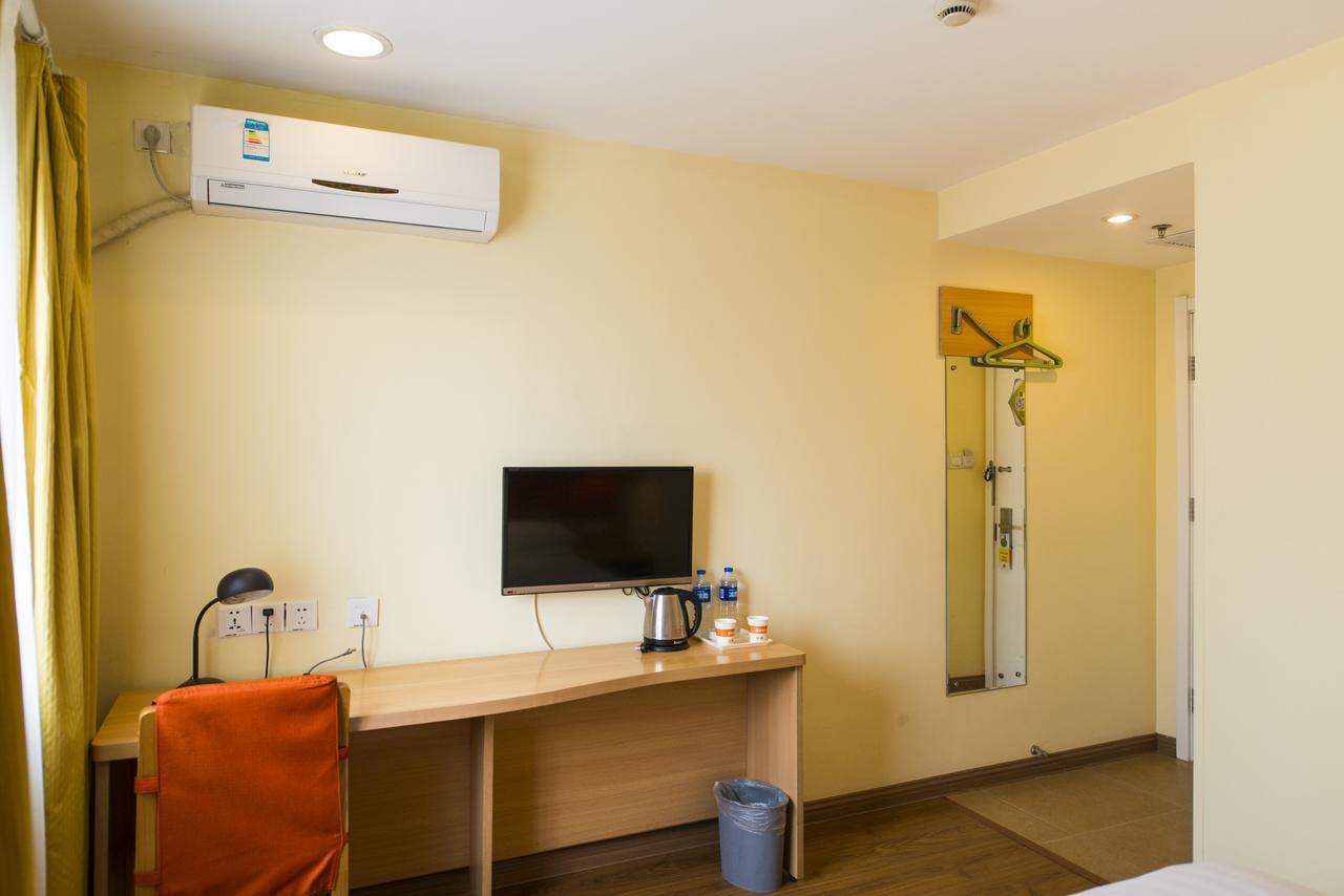 Home Inn Chengdu Kuanzhai Alley New City Square Dış mekan fotoğraf
