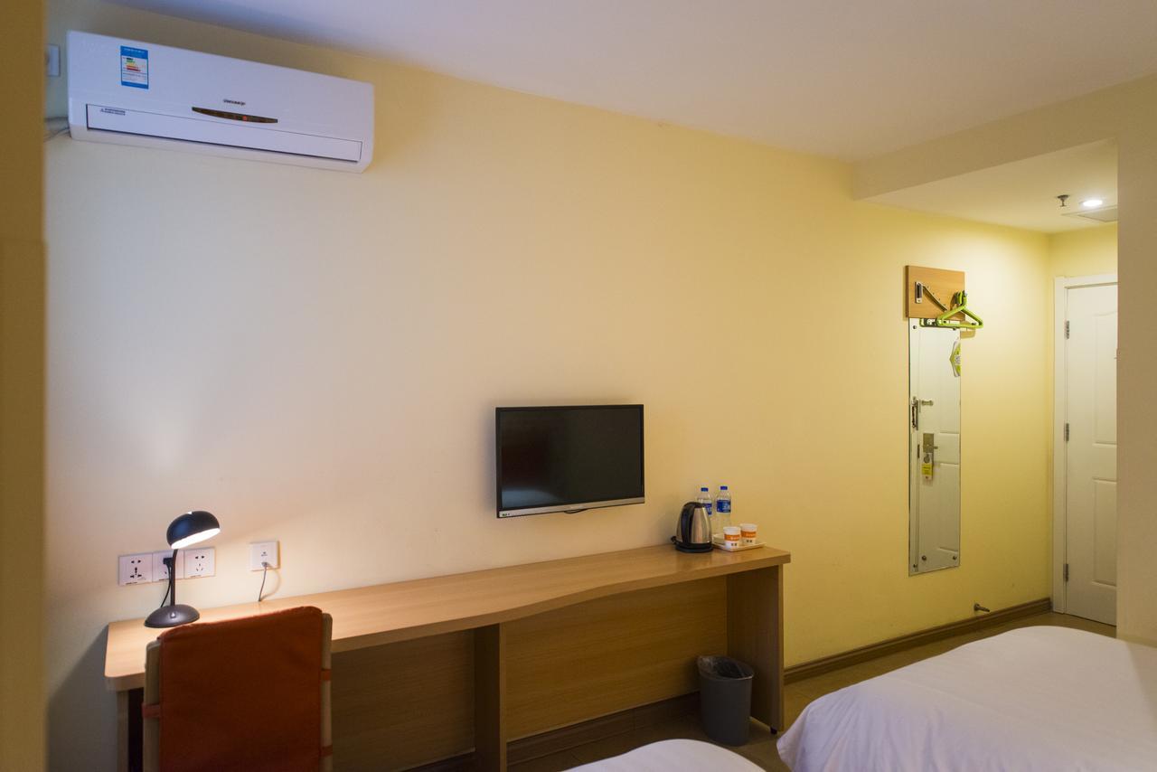 Home Inn Chengdu Kuanzhai Alley New City Square Dış mekan fotoğraf